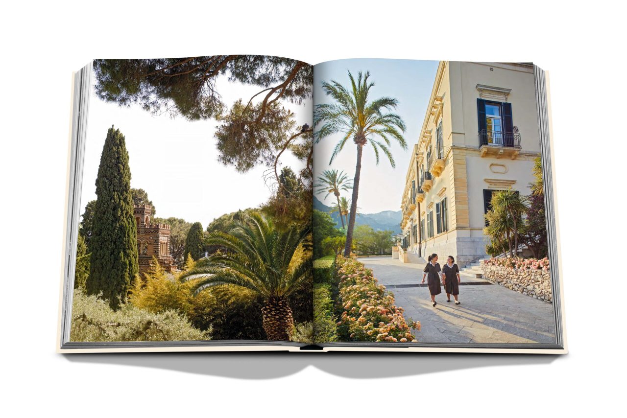 CLASSICS_SPREAD - 7