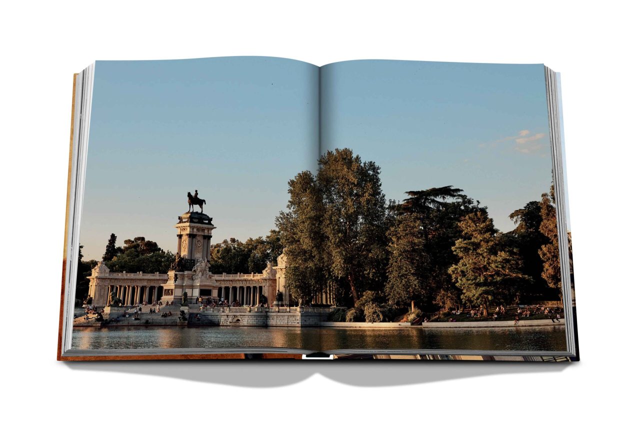 MADRIDCHIC_SPREAD_6