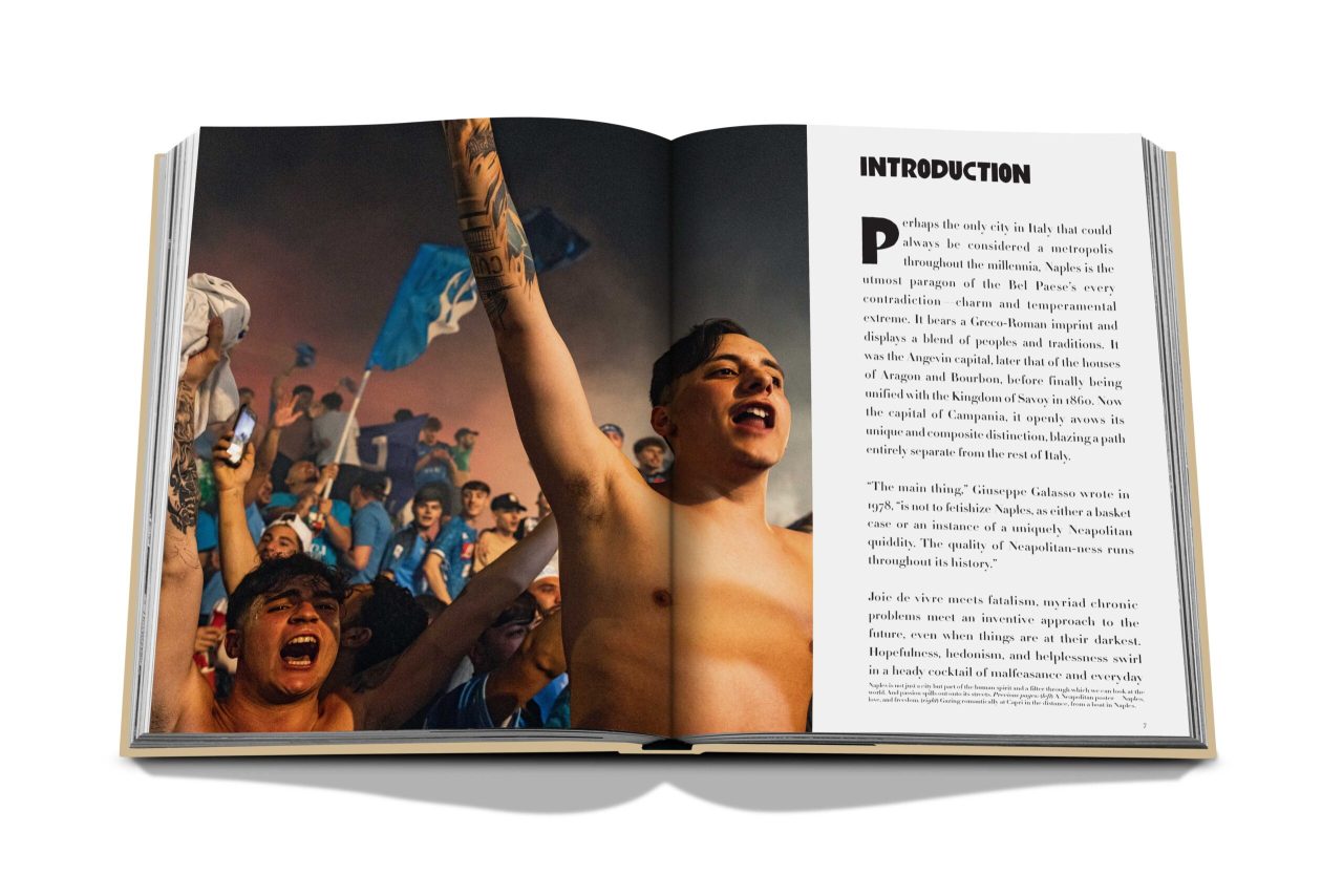 NAPOLI_SPREAD_1