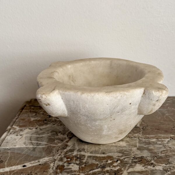 Marble mortar